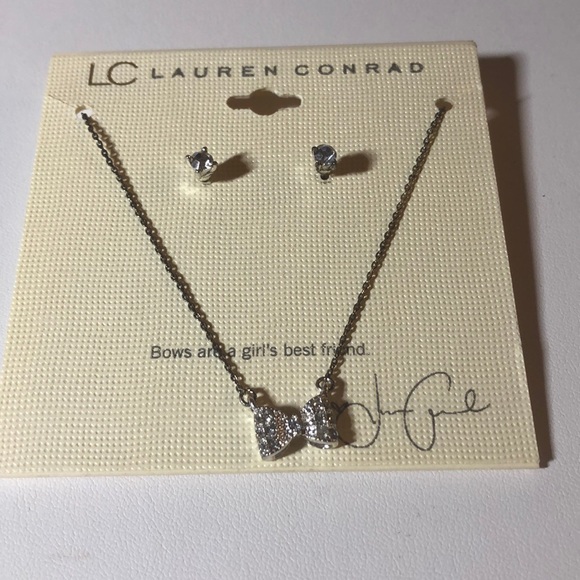 LC Lauren Conrad Silver Bow Necklace Earrings Set - Picture 6 of 8